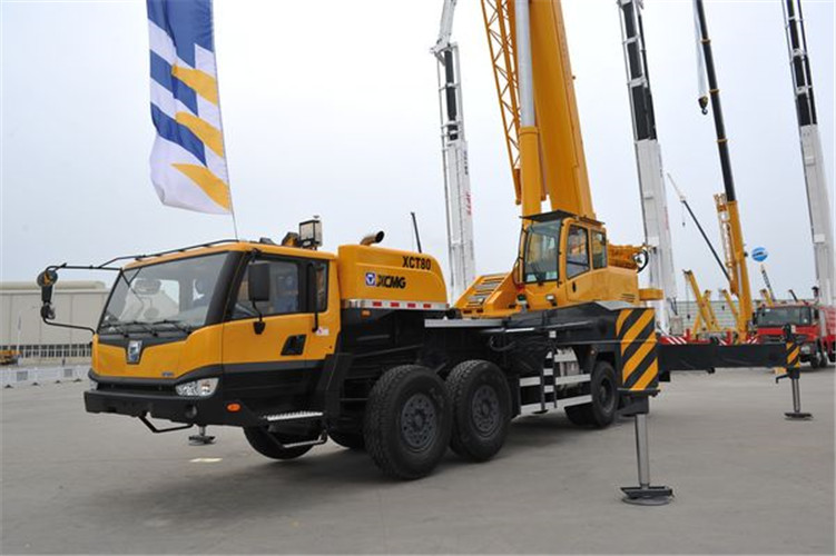 安陆市预约吊车后，多久能上门服务？24 小时应急响应吗？